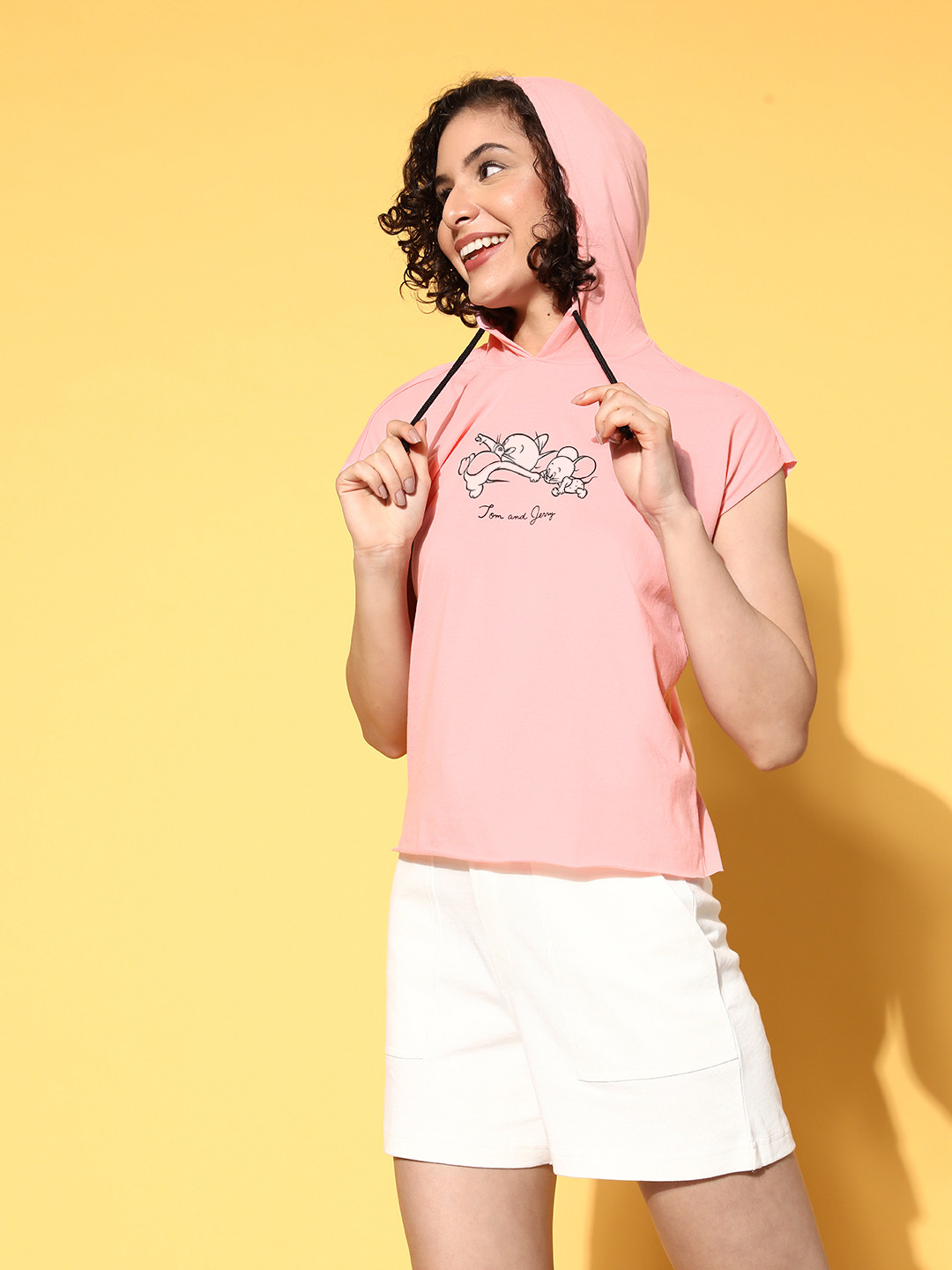 

Cartoon Network by Dressberry Women Attractive Coral Jerry Sleep Staple Lounge Tshirt