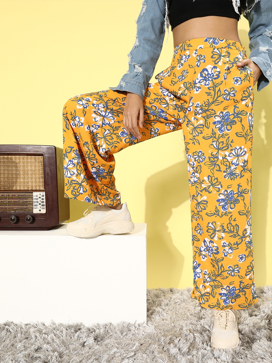 

DressBerry Women Bright Yellow Floral Volume Play Trousers