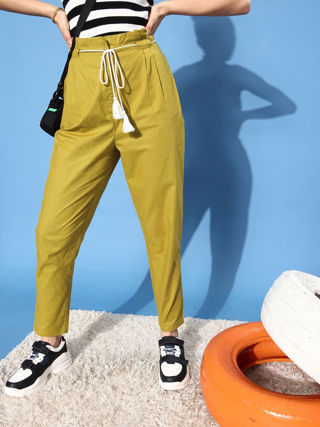 

DressBerry Women Lime Green Solid All in the Details Trousers