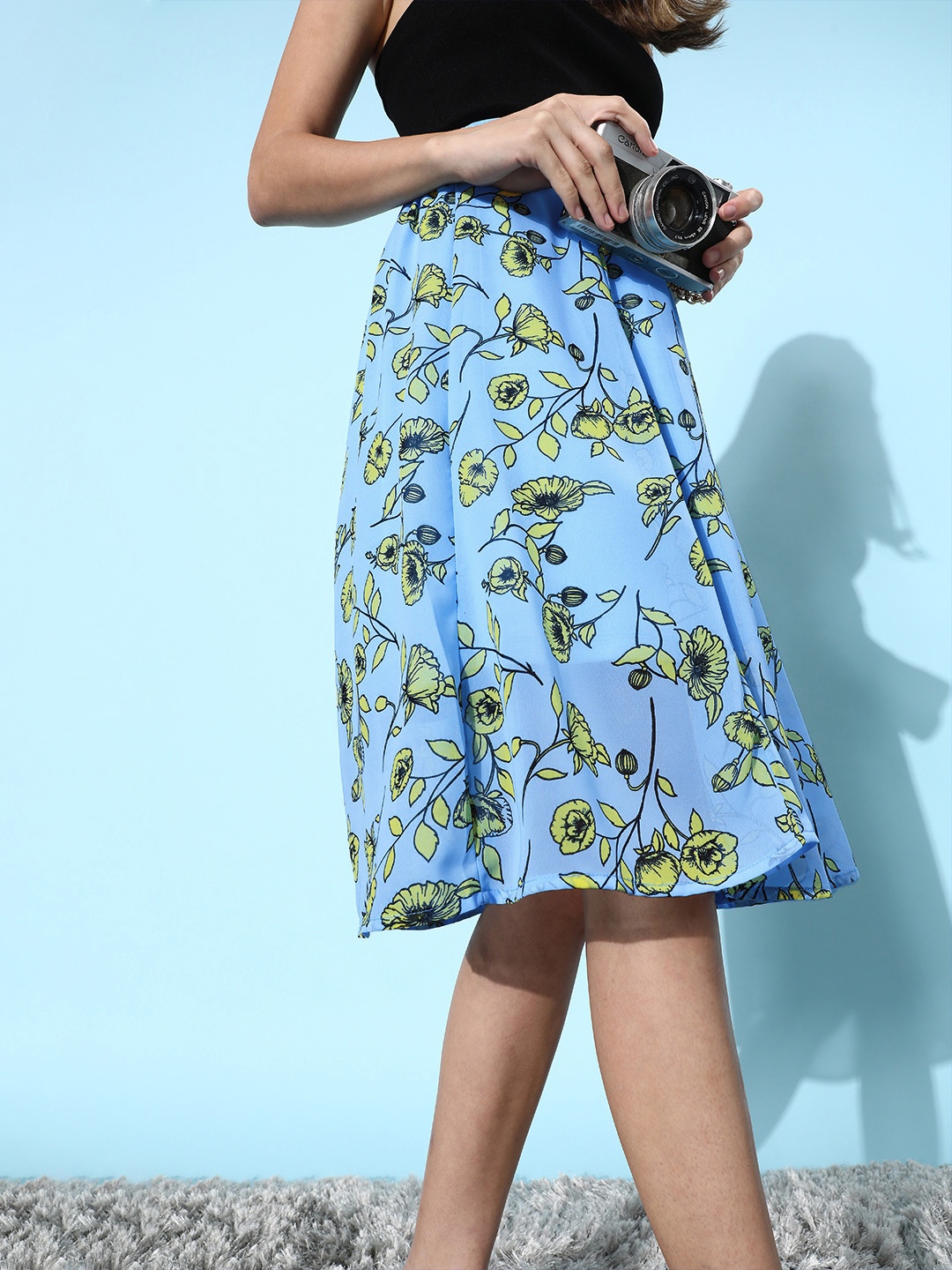 

DressBerry Blue & Yellow Floral Printed Flared Skirt