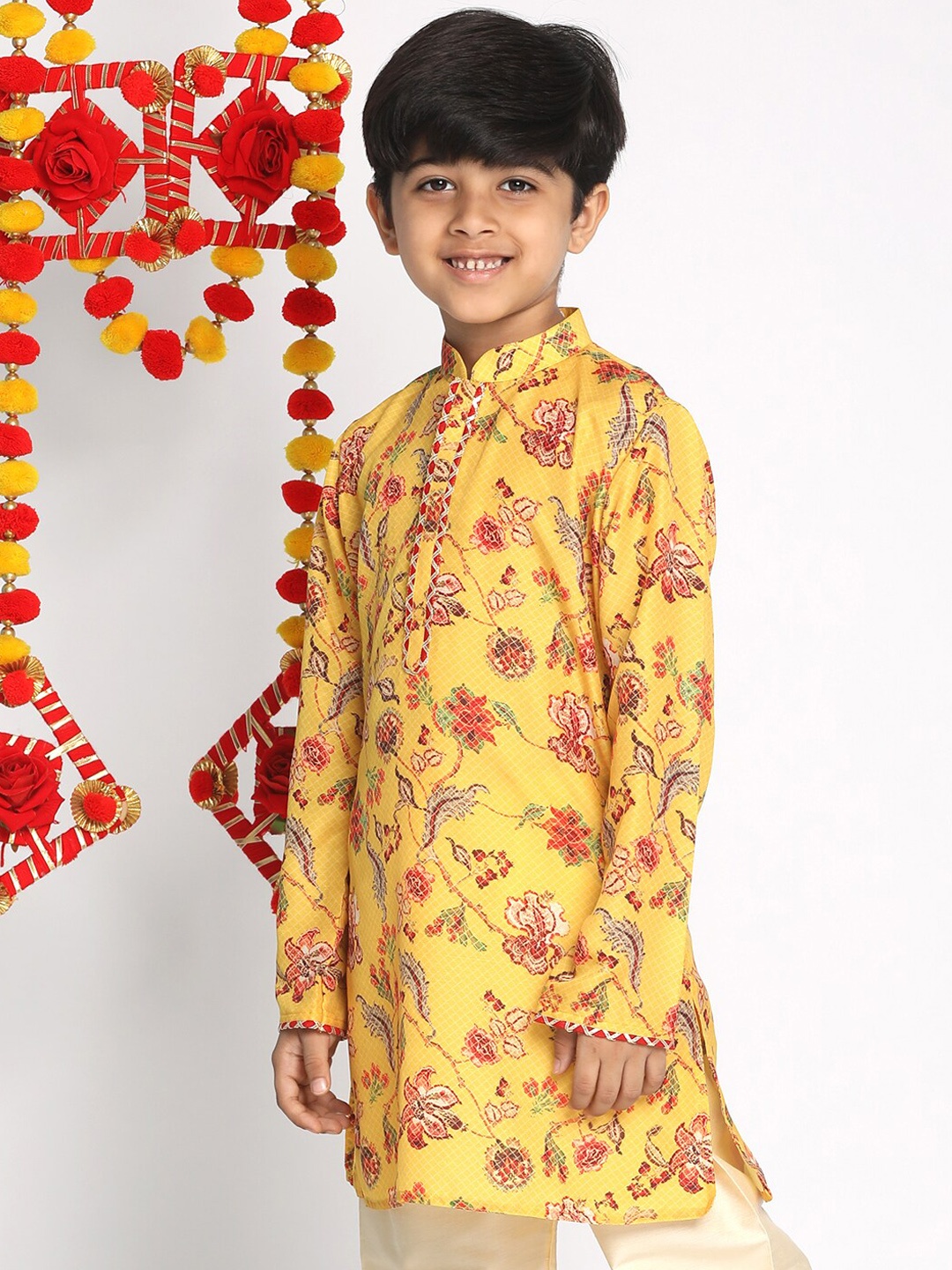 

VASTRAMAY Boys Mustard & Red Floral Printed Thread Work Kurta