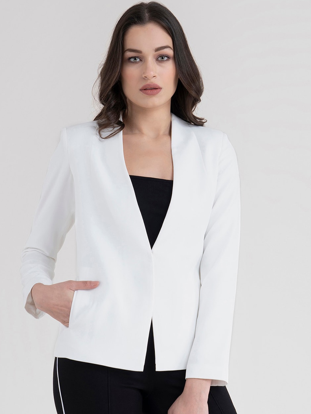 

FableStreet Women White Open Front Blazer