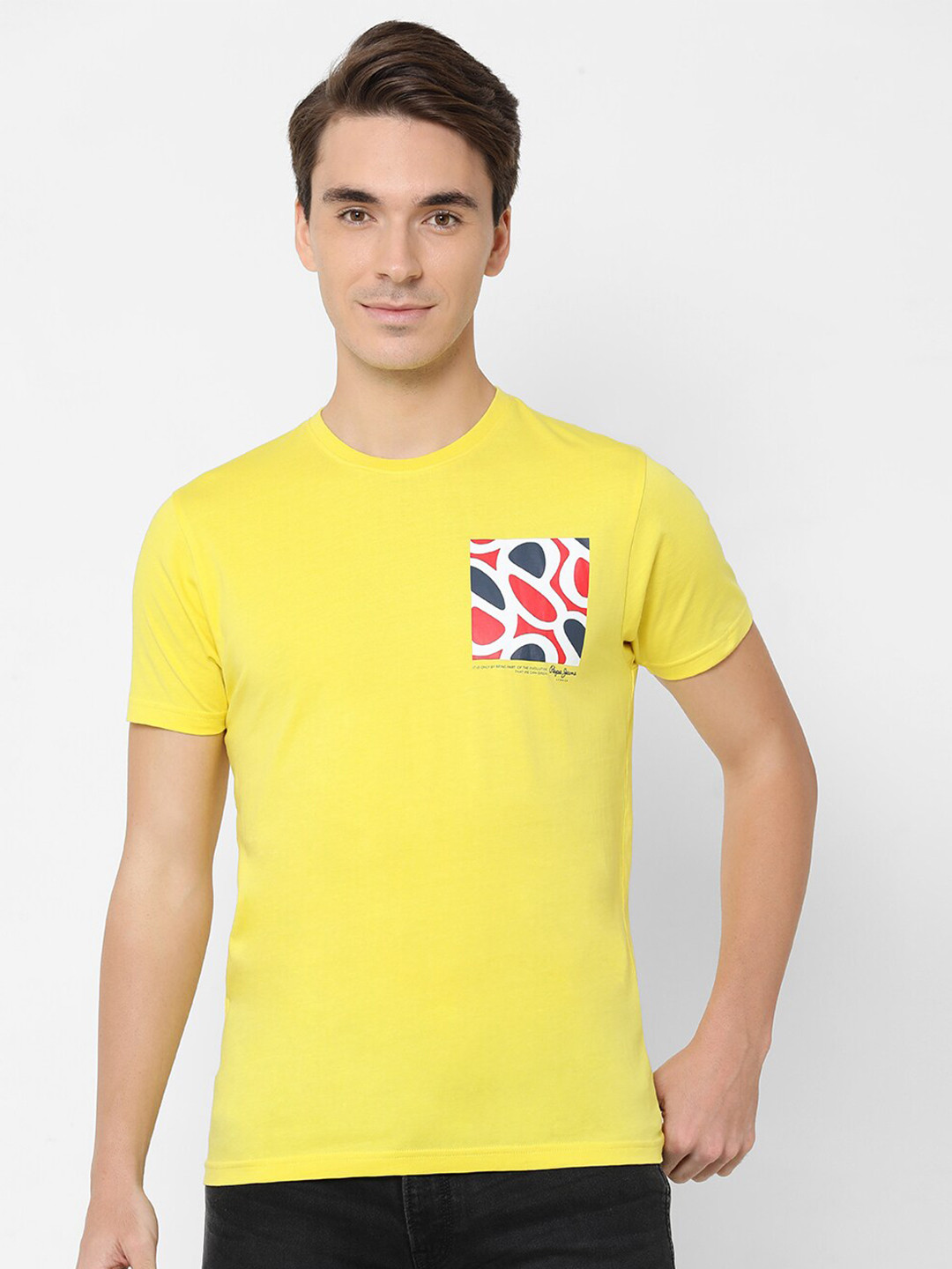 

Pepe Jeans Men Yellow & Blue Printed Slim Fit Pure Cotton T-shirt