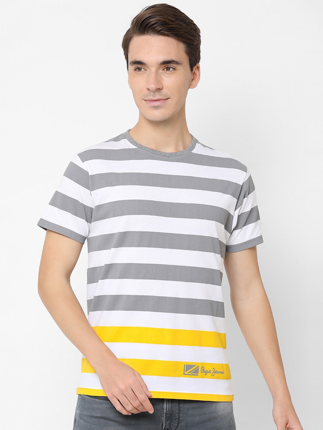 

Pepe Jeans Men White & Grey Striped Slim Fit Pure Cotton T-shirt