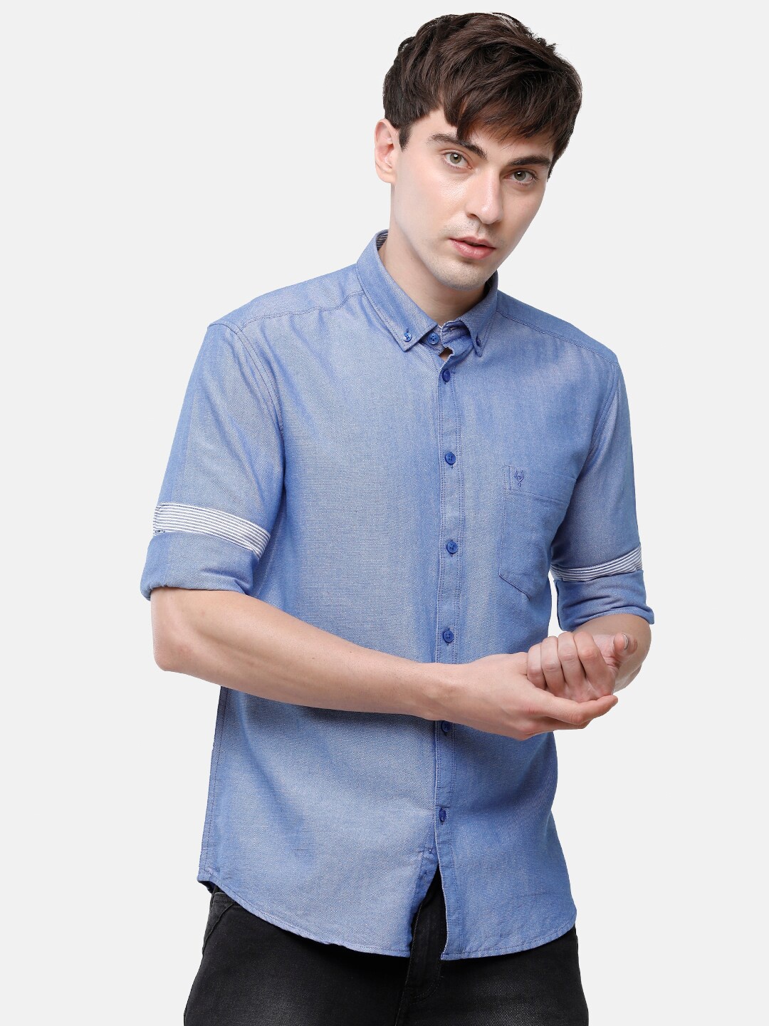 

Classic Polo Men Blue Slim Fit Casual Shirt