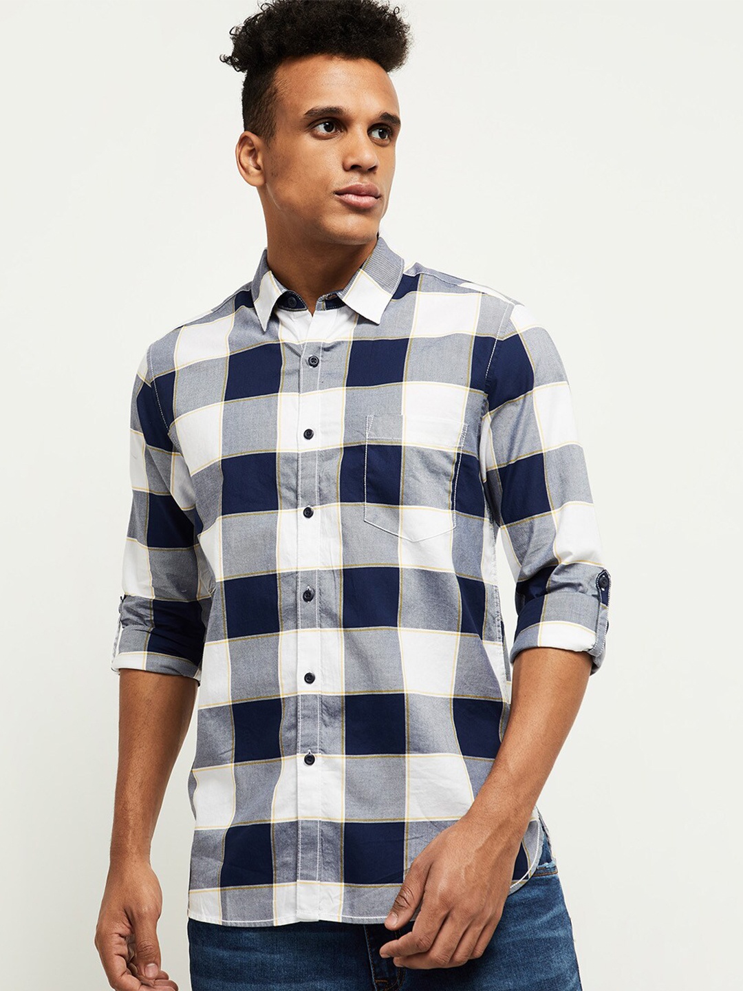 

max Men Navy Blue Buffalo Checked Pure Cotton Casual Shirt