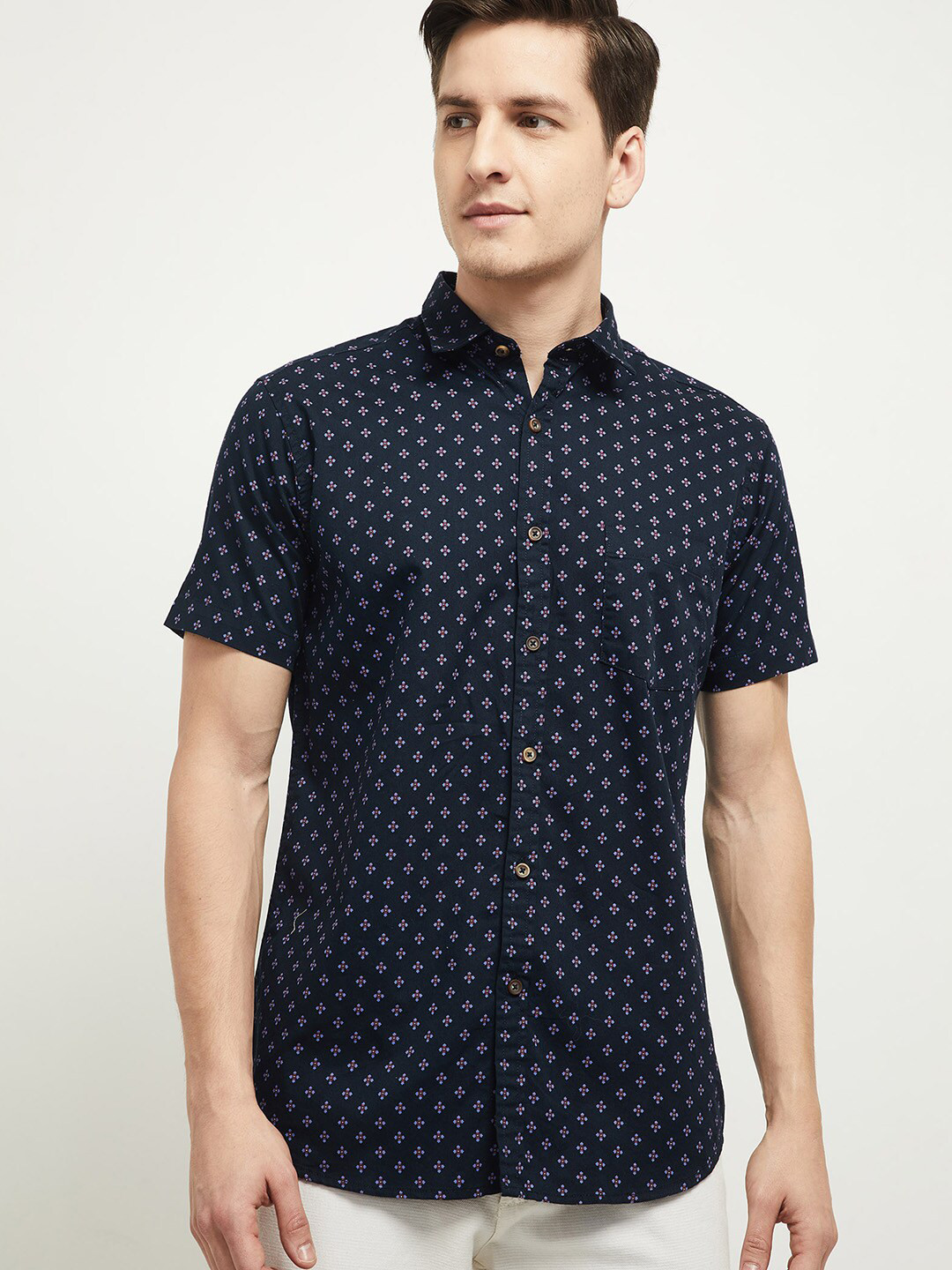 

max Men Navy Blue Printed Casual Shirt