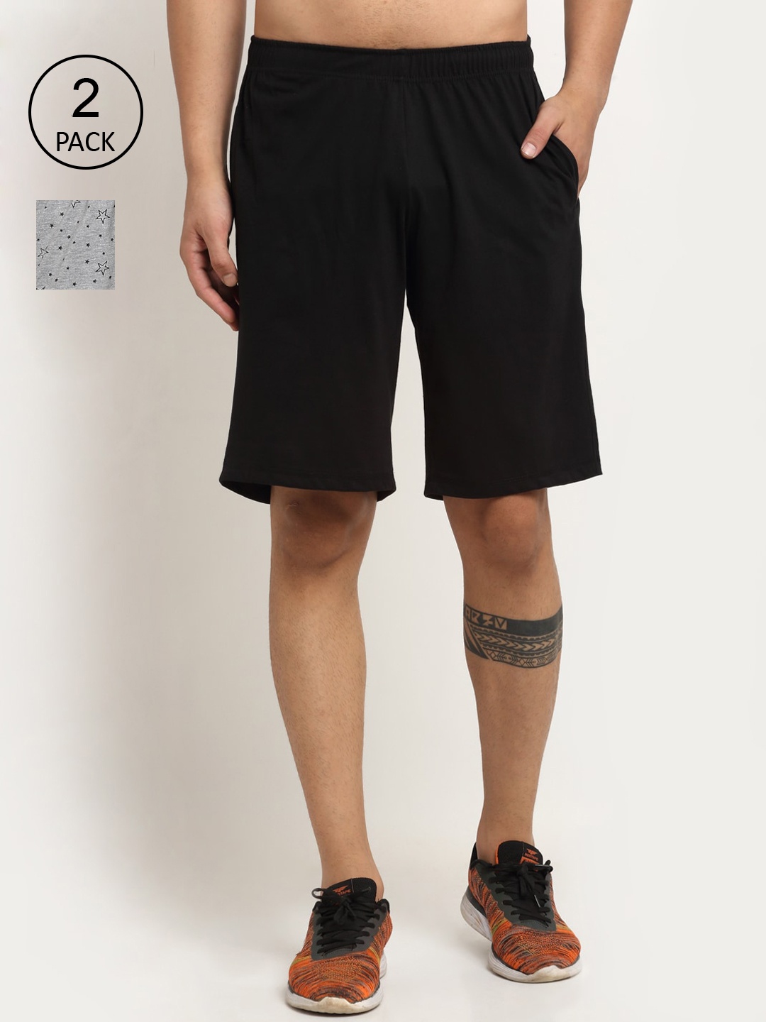 

VIMAL JONNEY Men Black & Grey 2 Shorts