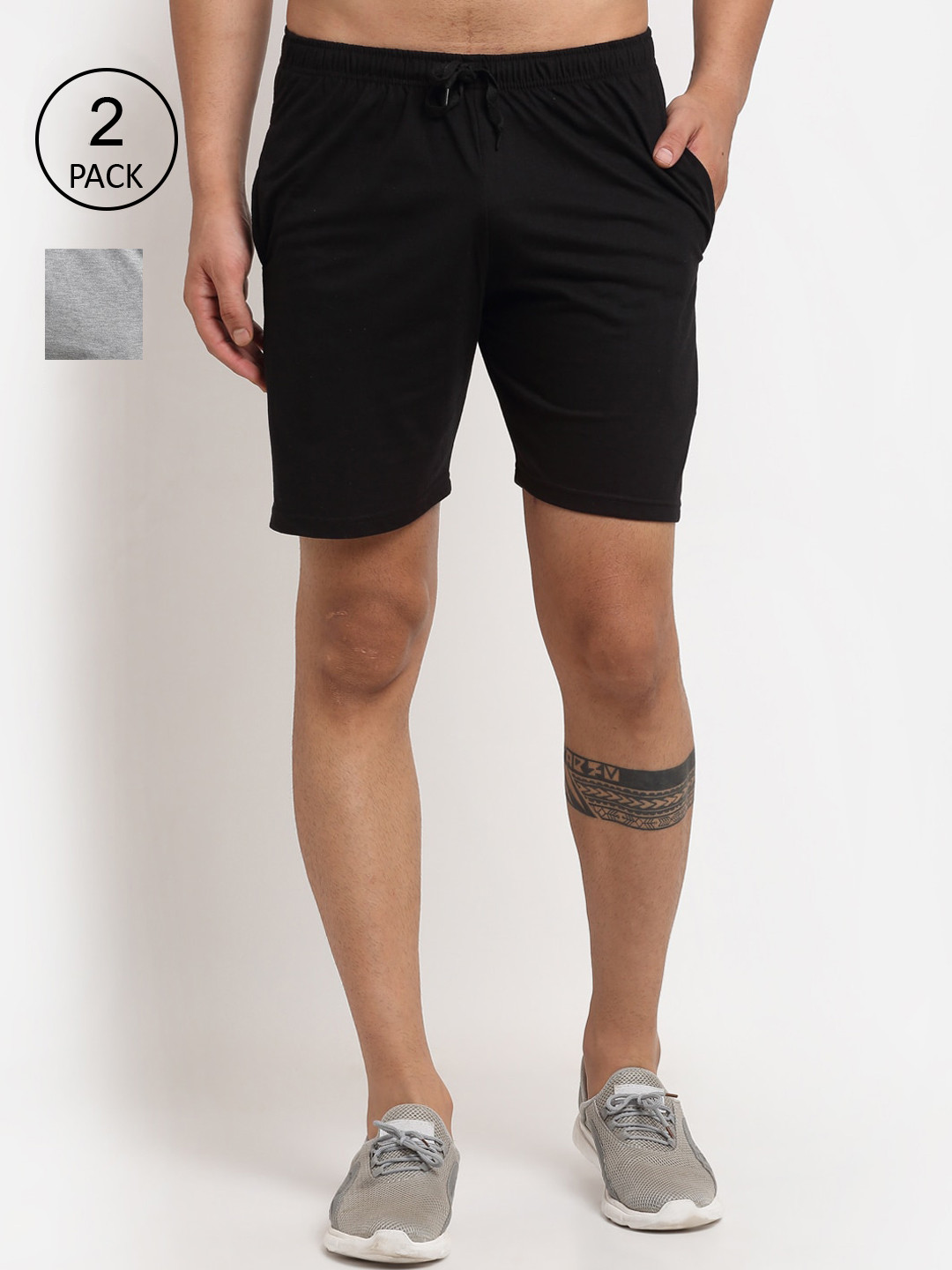 

MACK JONNEY Men Black & Grey 2 Shorts