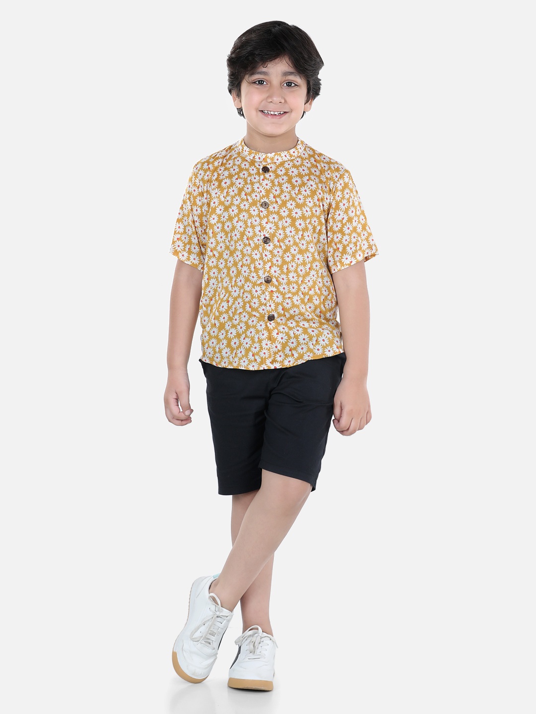 

Cutiekins Boys Mustard & Black Shirt with Shorts