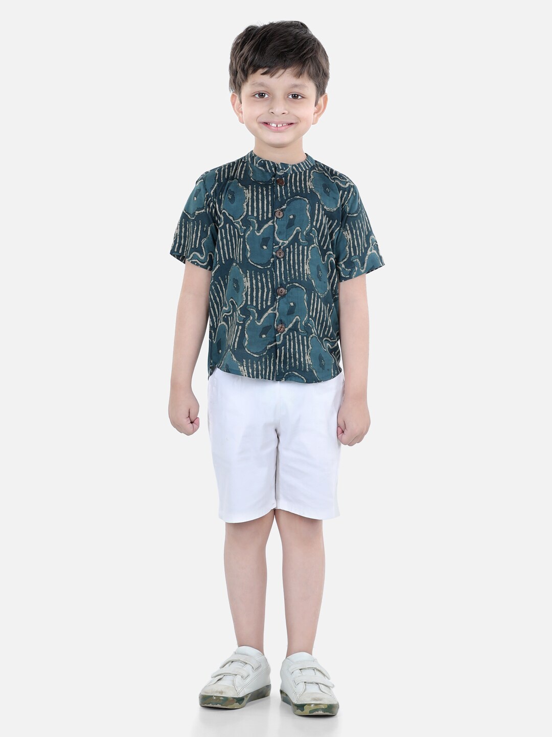 

Cutiekins Boys Teal & White Printed Shirt with Shorts Co-Ord Set