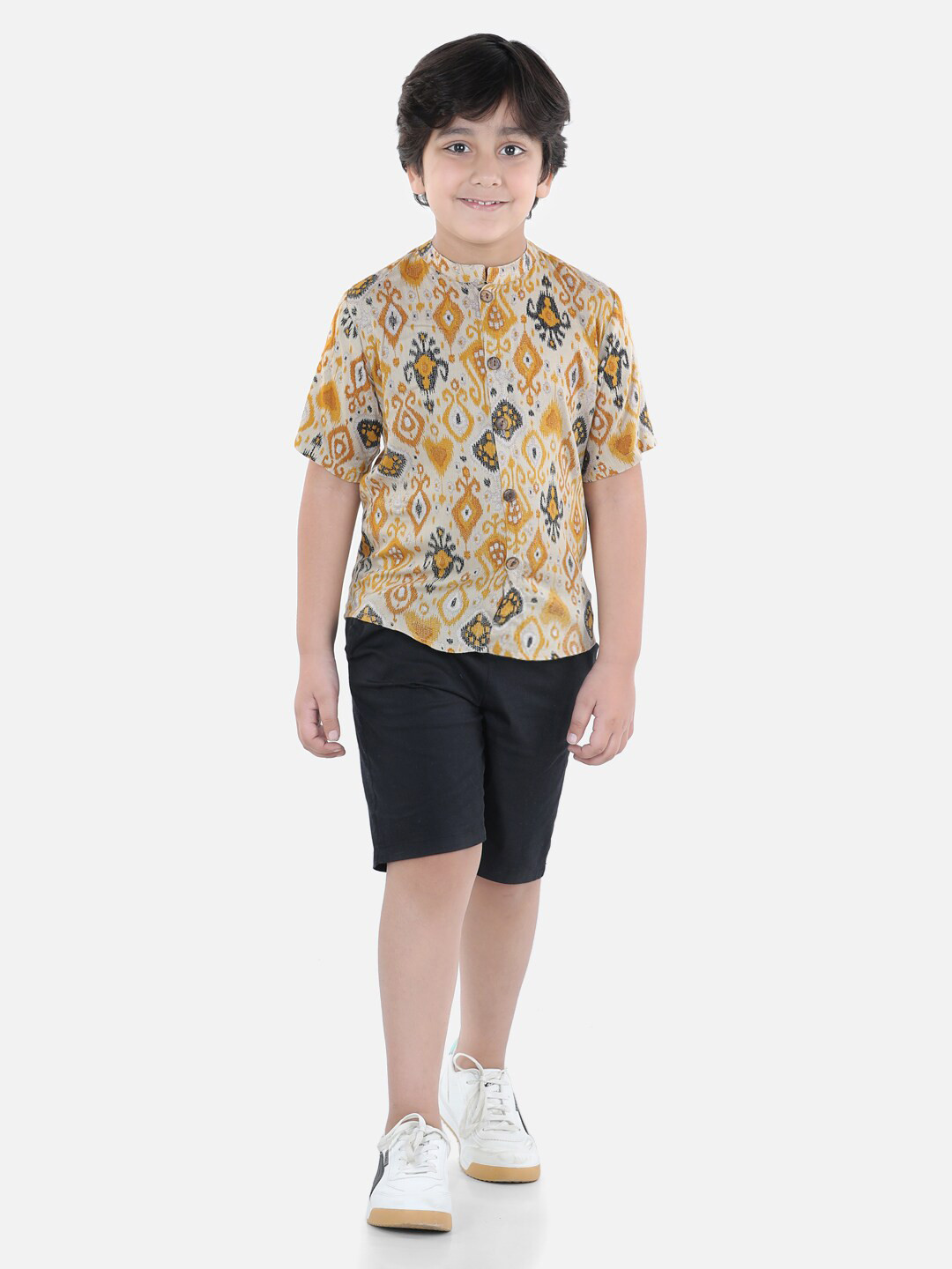 

Cutiekins Boys Beige & Black Printed Shirt with Shorts