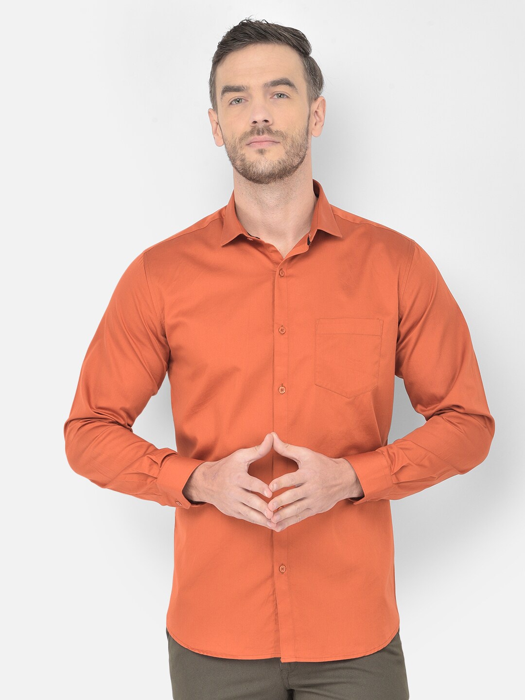 

Canary London Men Rust Smart Slim Fit Semiformal Satin Shirt