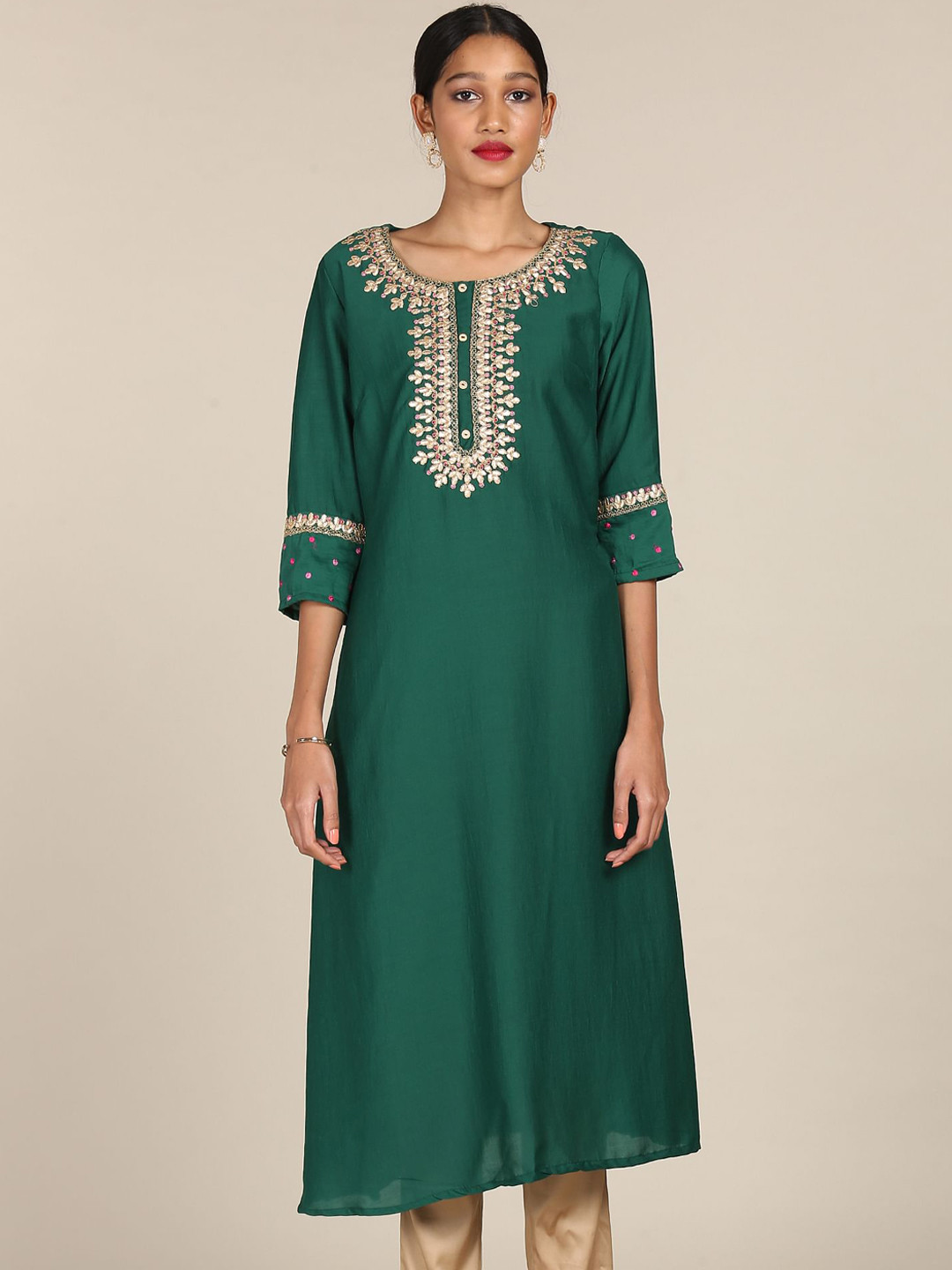 

Anahi Women Green Ethnic Motifs Embroidered Flared Sleeves Thread Work Kurta