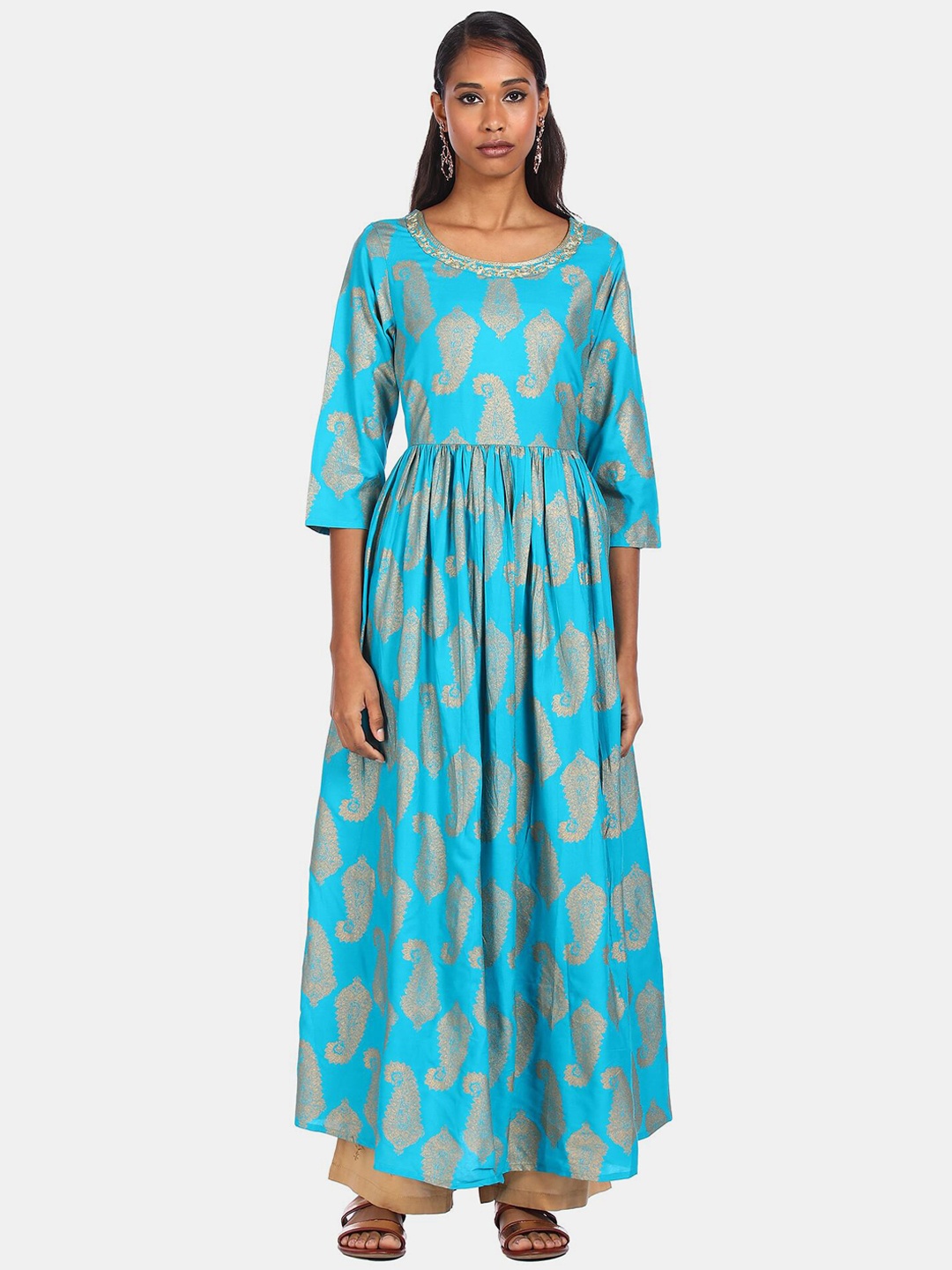 

Anahi Women Turquoise Blue & Gold-Toned Paisley Printed Anarkali Kurta