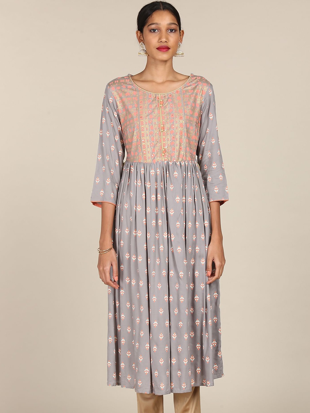 

Anahi Women Grey Ethnic Motifs Printed Keyhole Neck Thread Work Anarkali Kurta