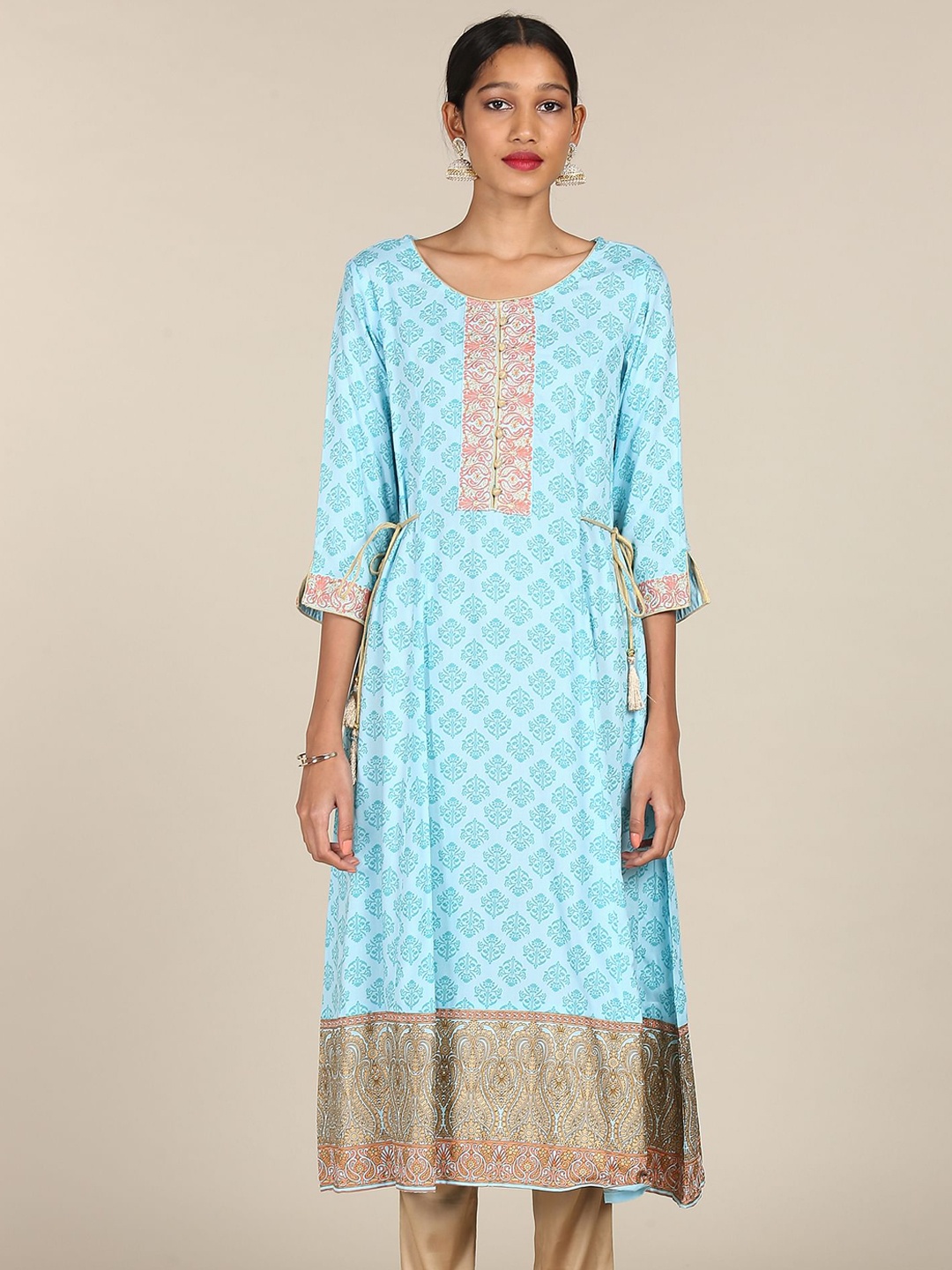 

Anahi Women Blue Ethnic Motifs Printed Kurta