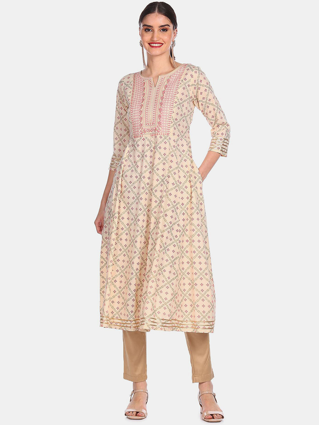 

Anahi Women Beige Floral Printed Kurta
