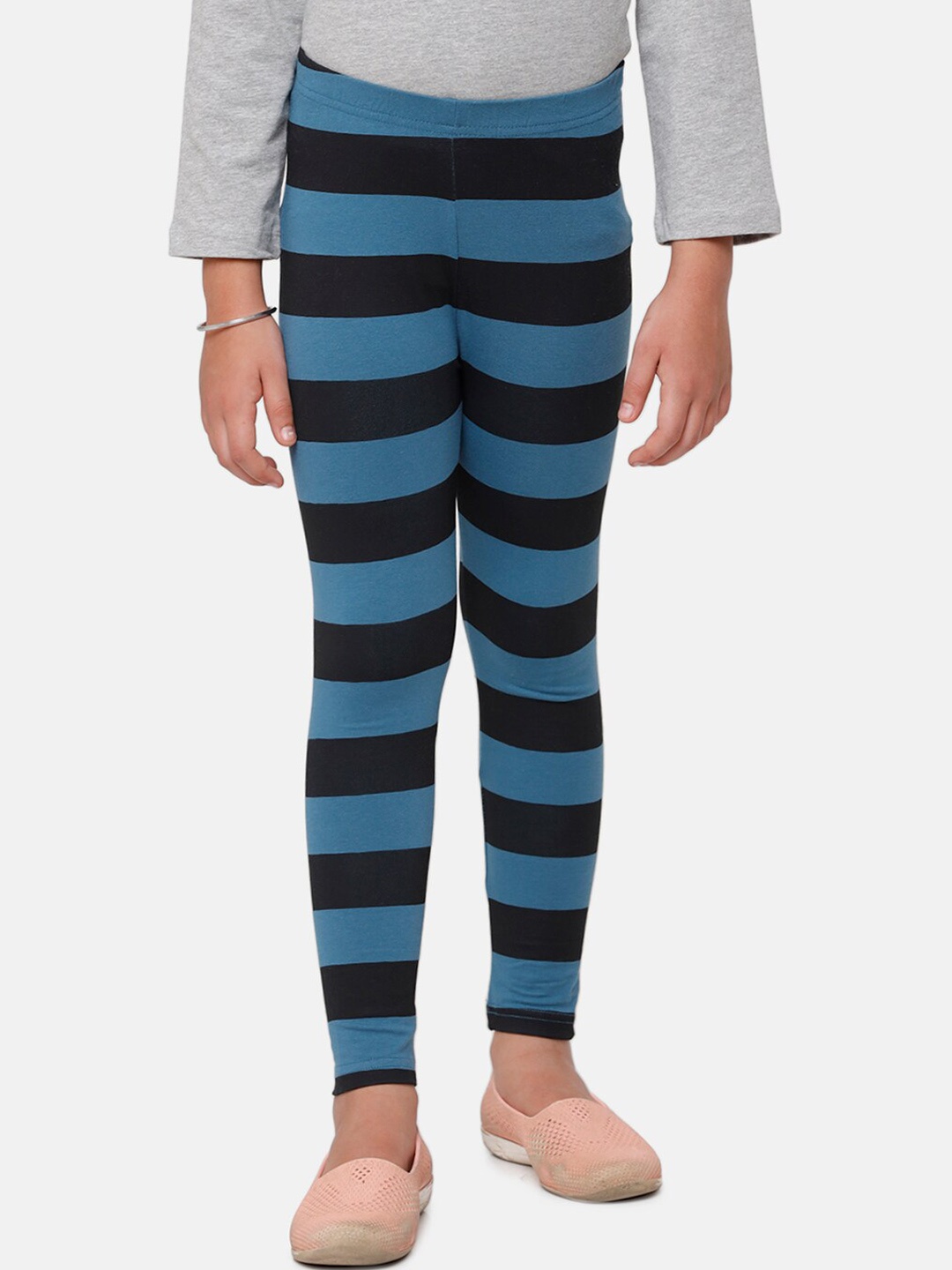 

De Moza Girls Teal-Blue & Black Striped Ankle-Length Leggings
