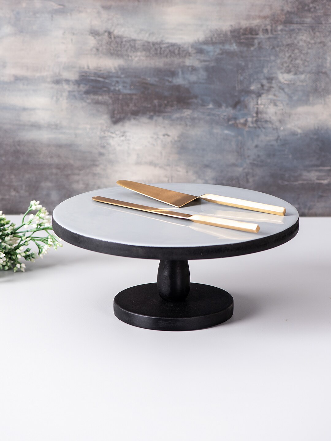 

nestroots Black & Grey Solid Cake Stand