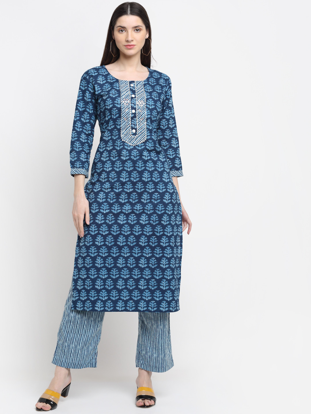 

KALINI Women Navy Blue Ethnic Motifs Printed Kurta with Trousers