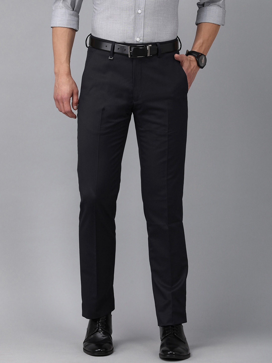 

Van Heusen Men Navy Blue Solid Slim Fit Formal Trousers
