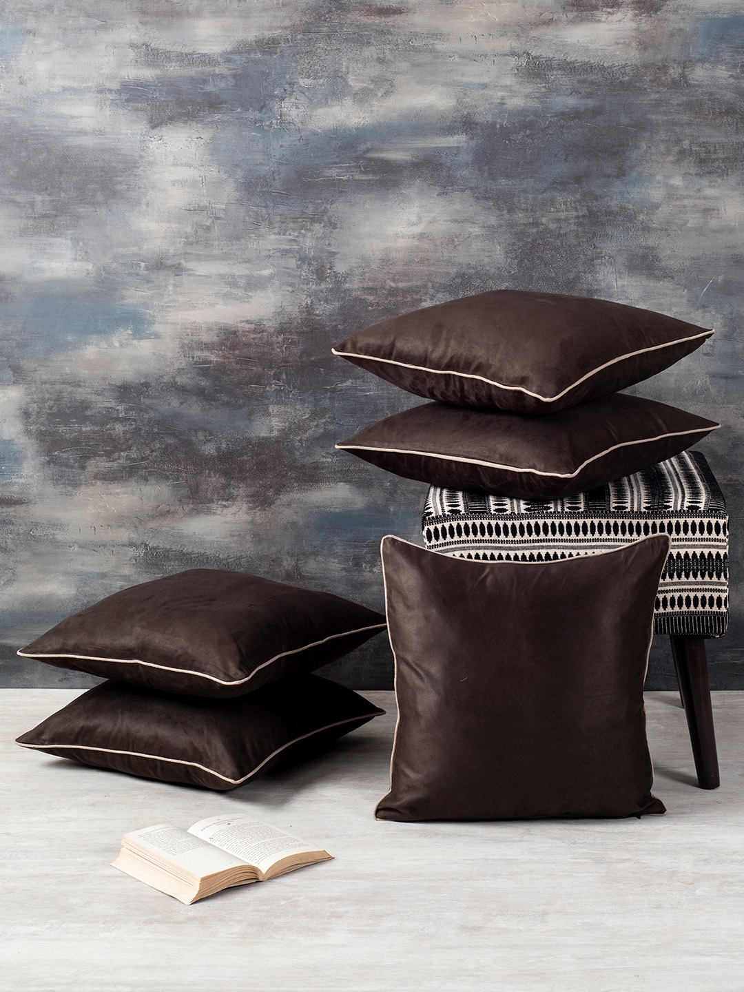 

nestroots Brown Solid Set of 5 Square Cushion Covers