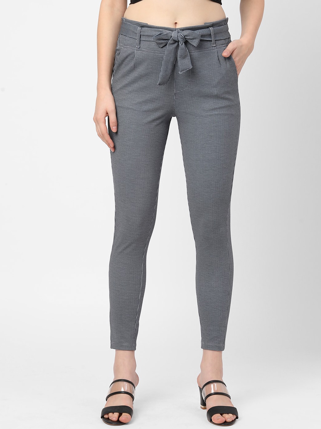 

Kraus Jeans Women Grey Textured Comfort Slim Fit High-Rise Peg Trousers