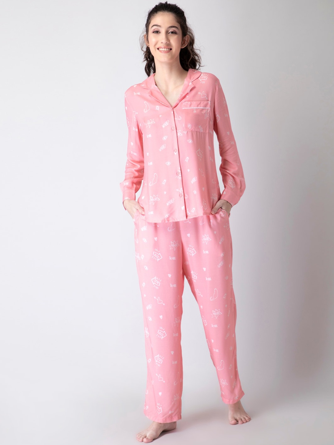 

FabAlley Women Pink & White Printed Night suit