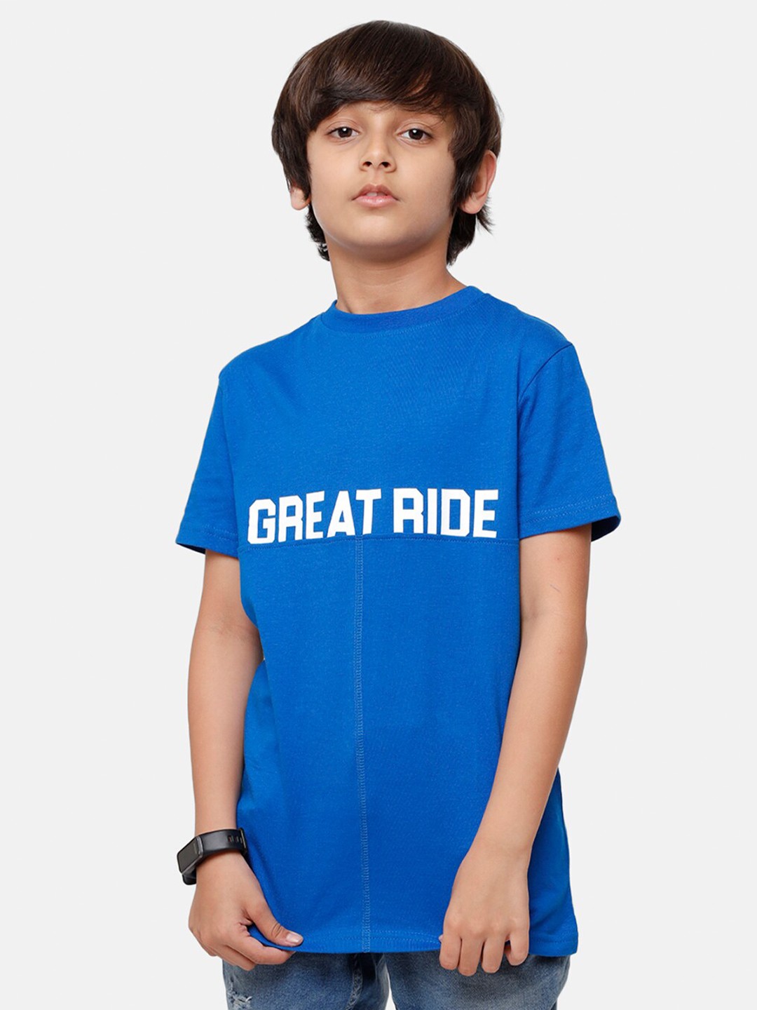 

PIPIN Boys Blue & White Typography Print Pure Cotton T-shirt