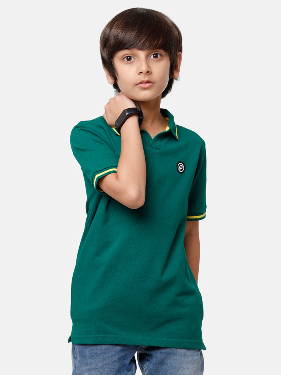 

PIPIN Boys Green Solid Polo Collar Pure Cotton T-shirt