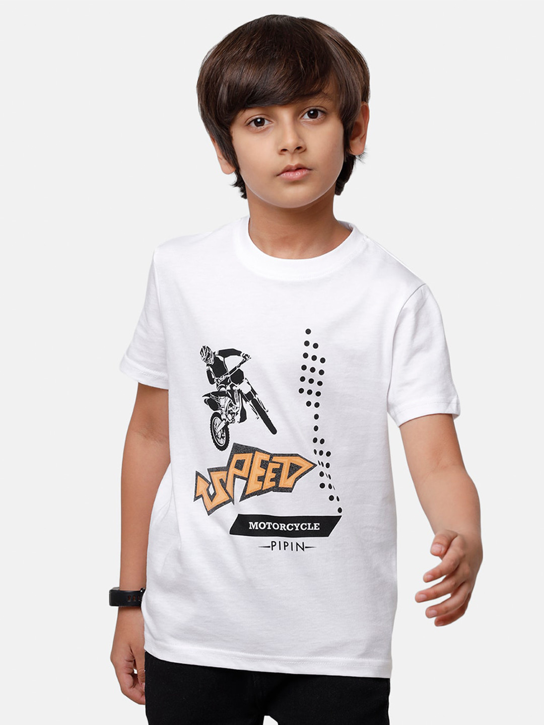 

PIPIN Boys White & Black Motorcycle & Brand Logo Print Pure Cotton T-shirt