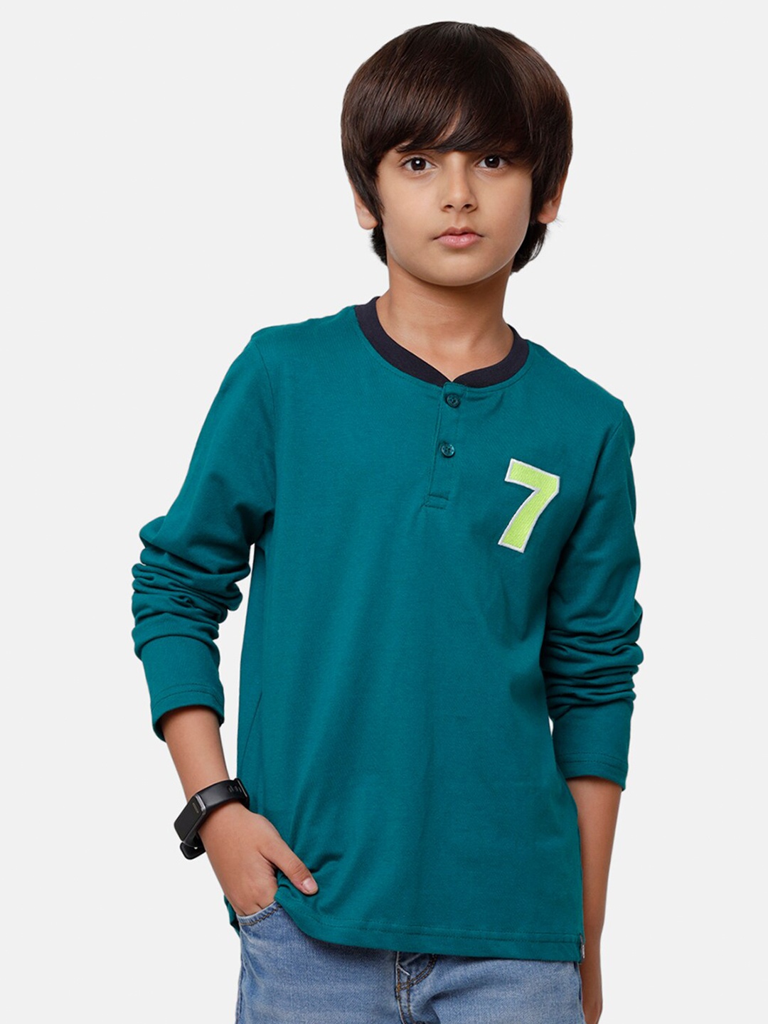 

PIPIN Boys Green Solid Henley Neck Pure Cotton T-shirt