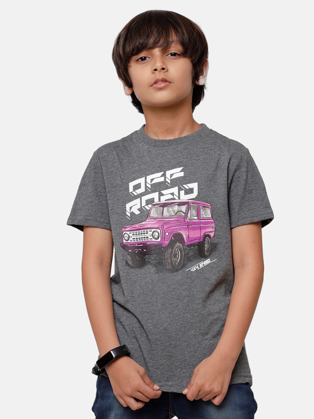 

PIPIN Boys Charcoal Grey & White Typography Print Pure Cotton T-shirt