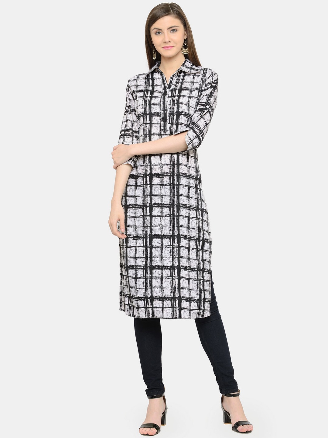

Sayesha Women White & Black Checked Crepe Kurta