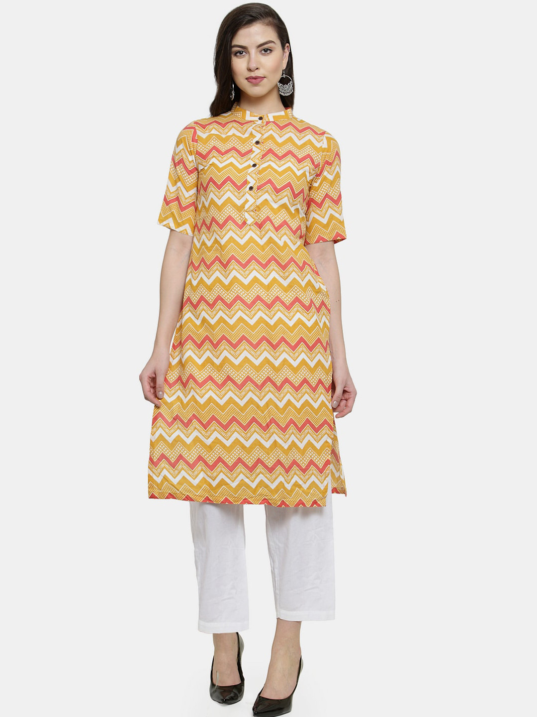

Sayesha Women Yellow Chevron Printed Kurta