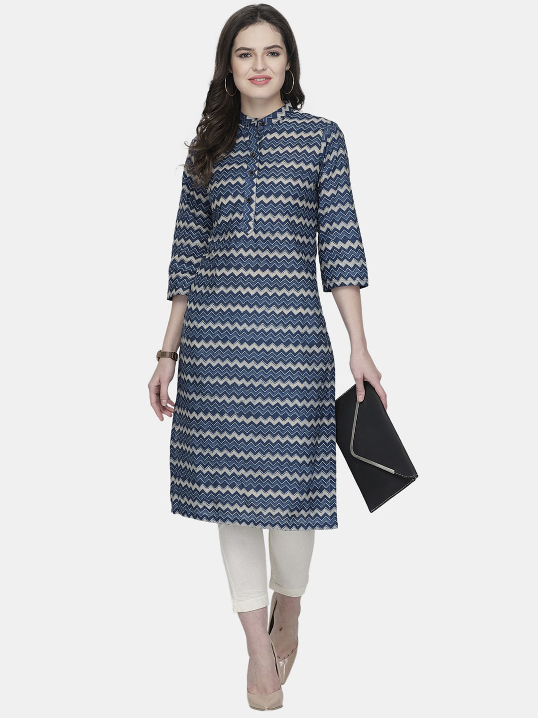 

Sayesha Women Blue & Cream-Coloured Chevron Printed Cotton Straight Kurta