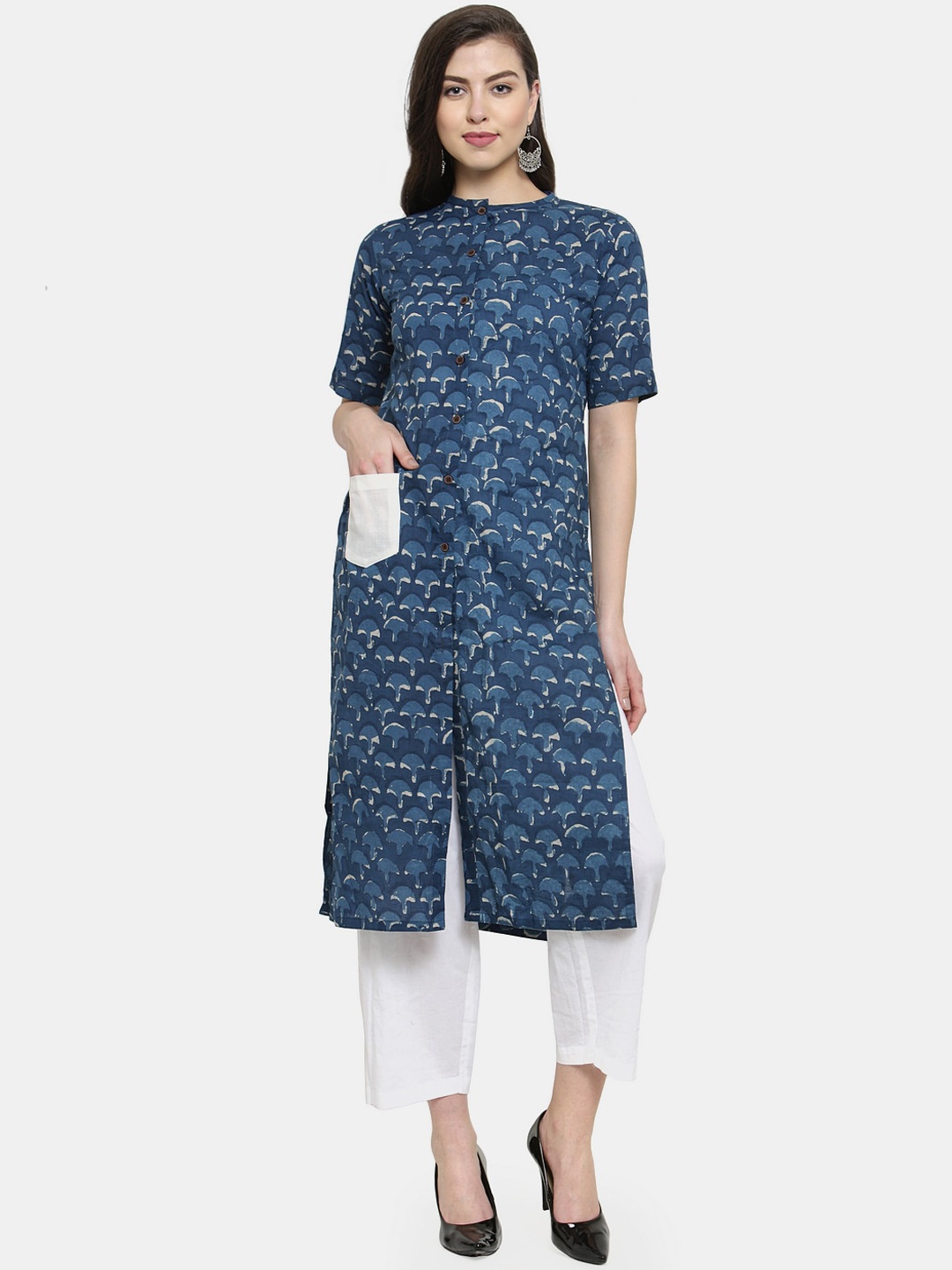 

Sayesha Women Blue Geometric Printed Kurta