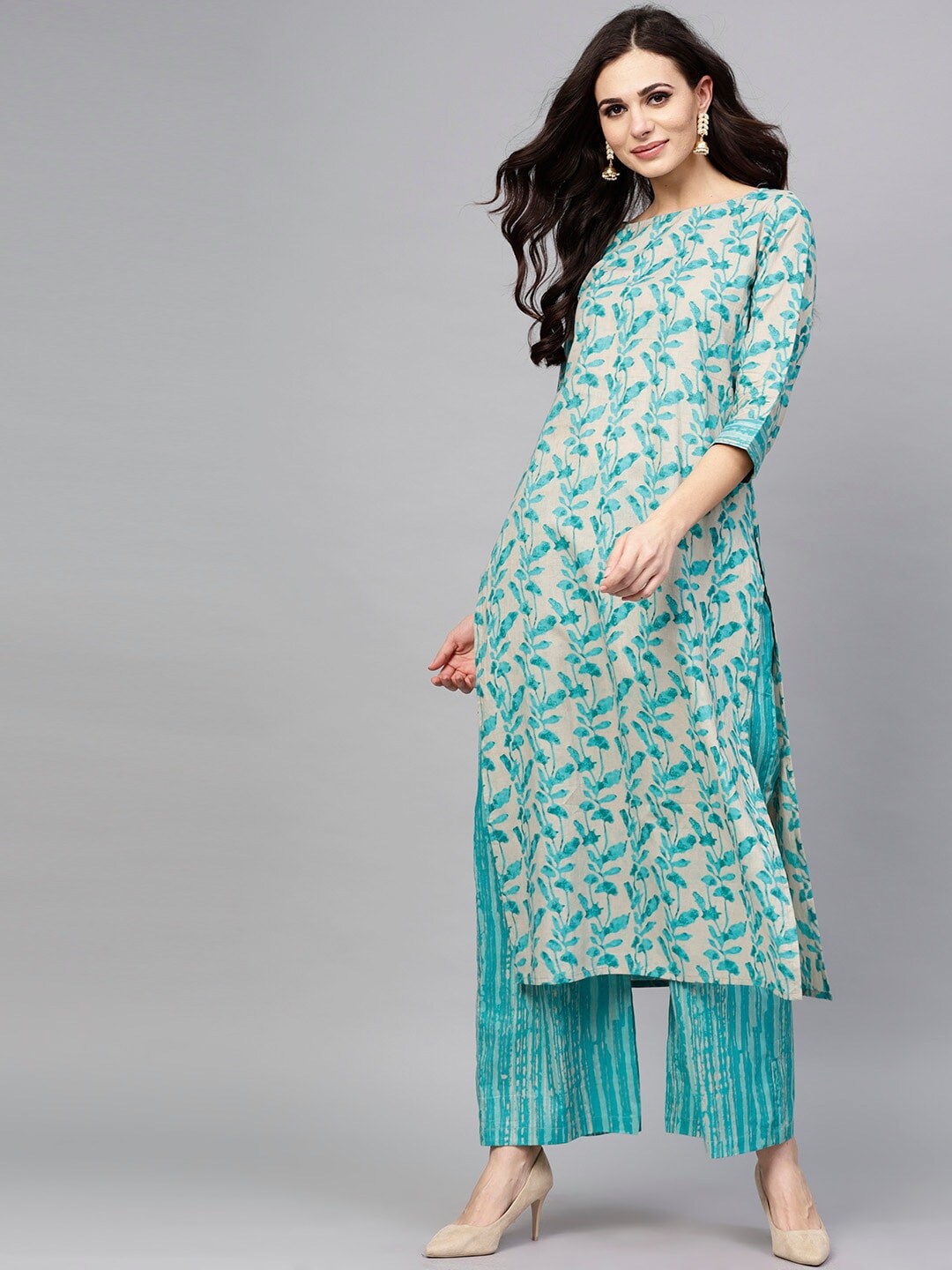 

antaran Women Blue & Cream Floral Printed Cotton Kurta