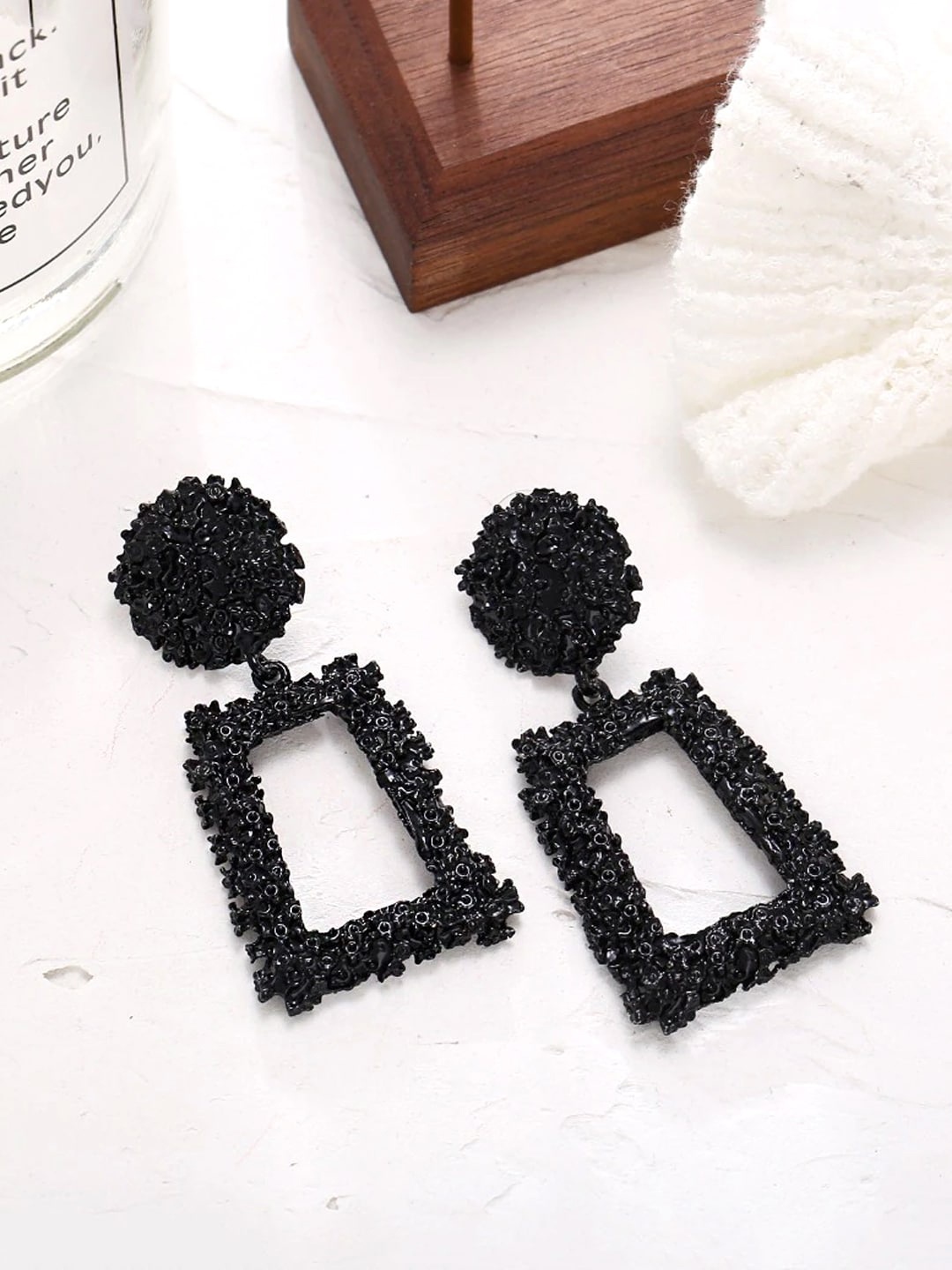 

Yellow Chimes Black Geometric Dangler Earrings