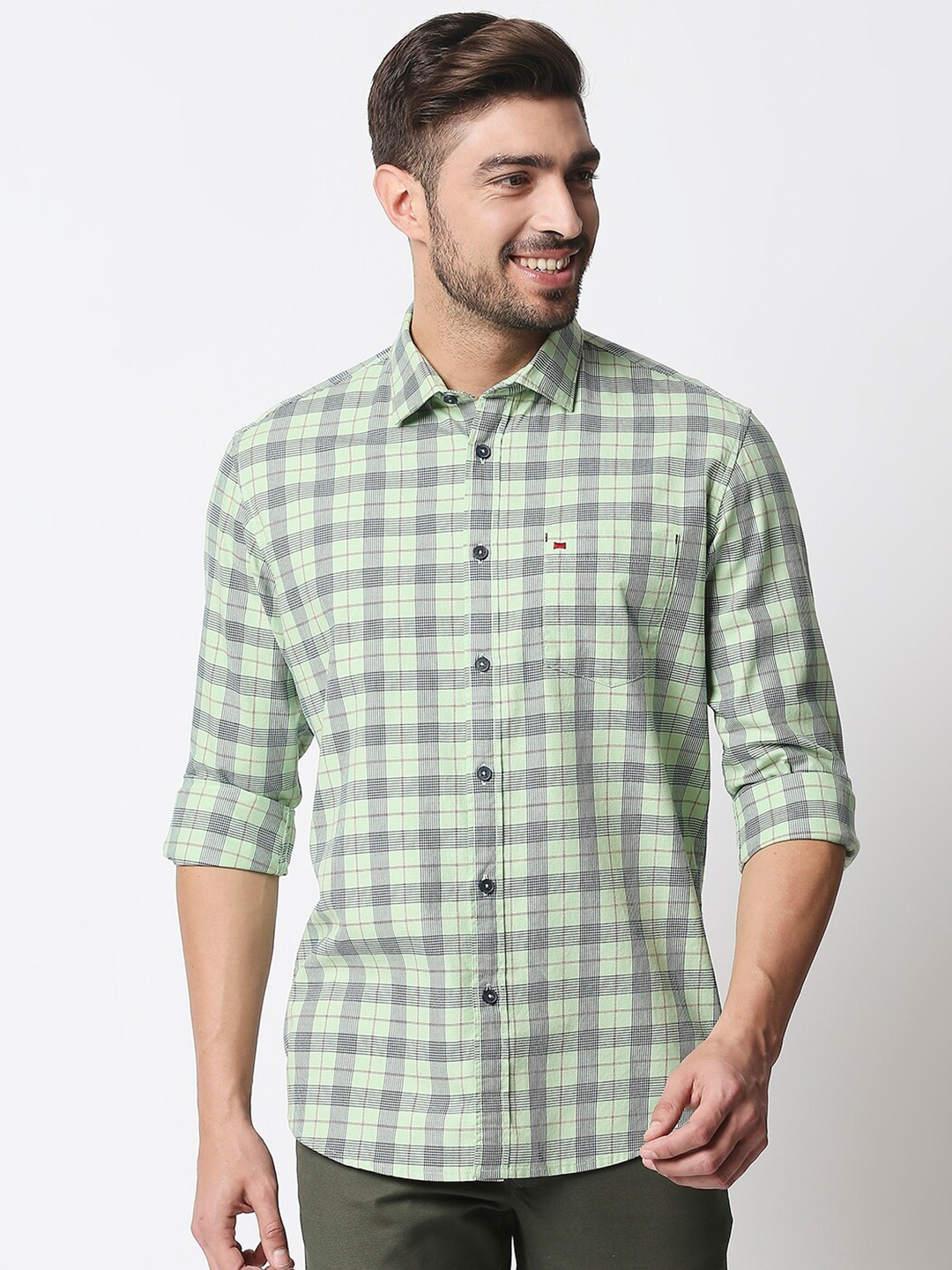 

Basics Men Mint Green & Black Slim Fit Houndstooth Checked Cotton Casual Shirt