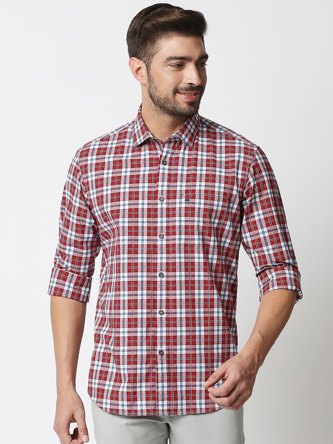 

Basics Men Red & White Slim Fit Checked Cotton Casual Shirt