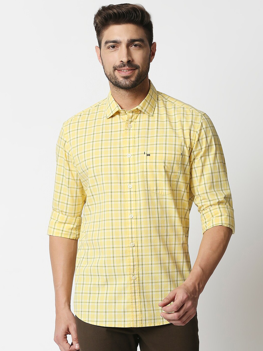 

Basics Men Yellow & White Slim Fit Checked Cotton Casual Shirt