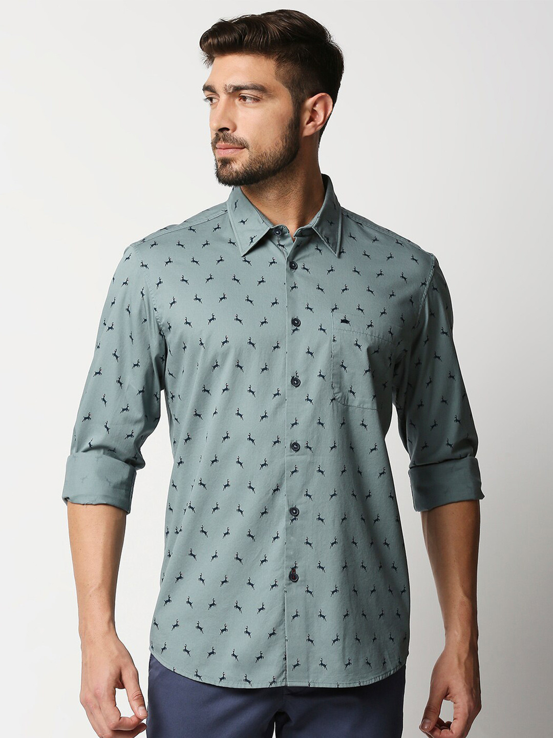 

Basics Men Grey & Navy Blue Slim Fit Ditsy Conversational Printed Cotton Casual Shirt