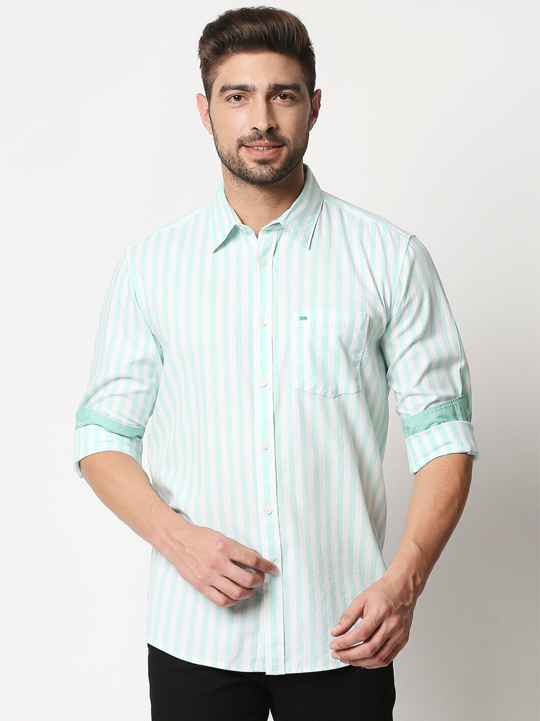 

Basics Men White & Sea Green Slim Fit Striped Cotton Casual Shirt