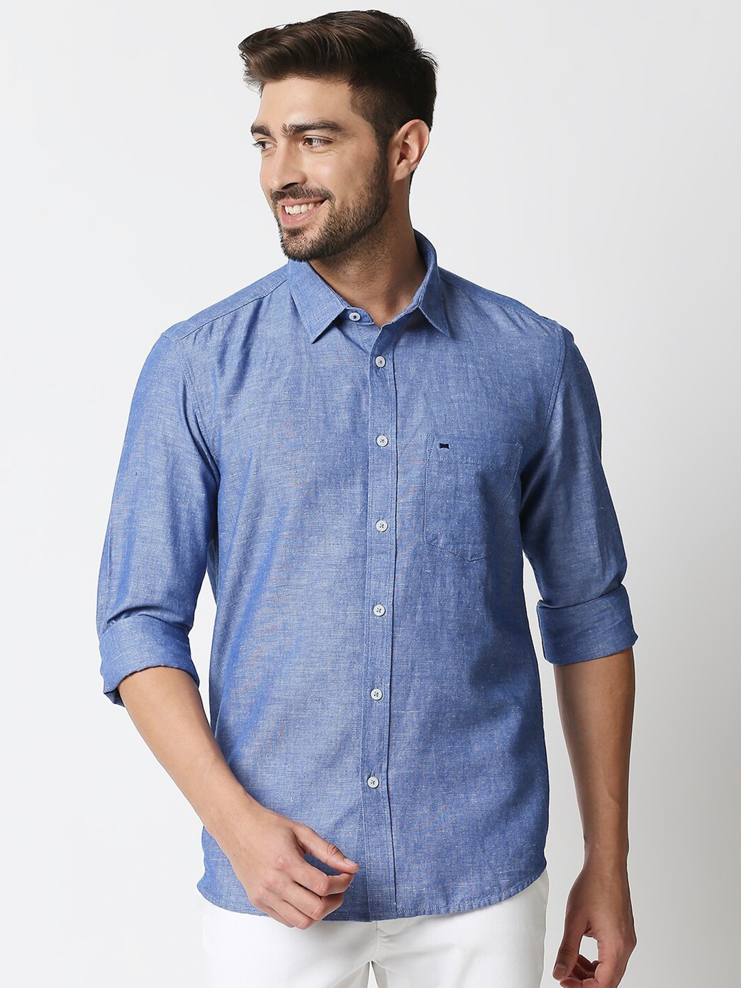 

Basics Men Blue Solid Slim Fit Cotton Linen Casual Shirt