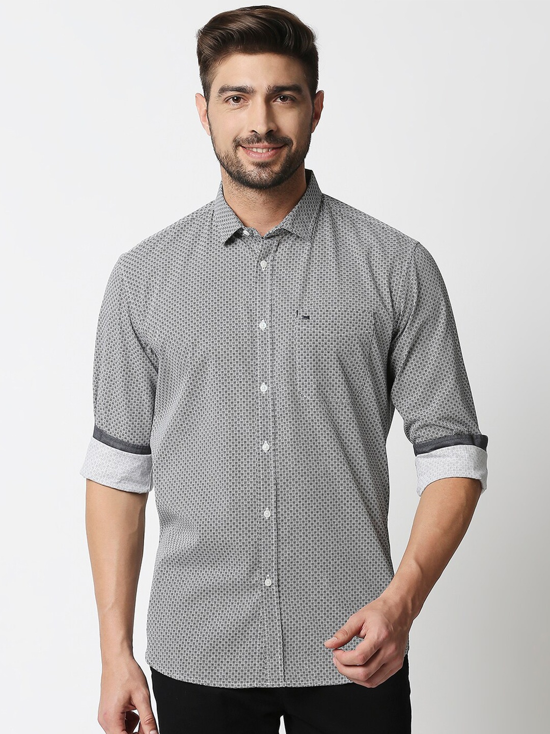 

Basics Men Grey & Black Cotton Slim Fit Micro Geometric Print Casual Shirt