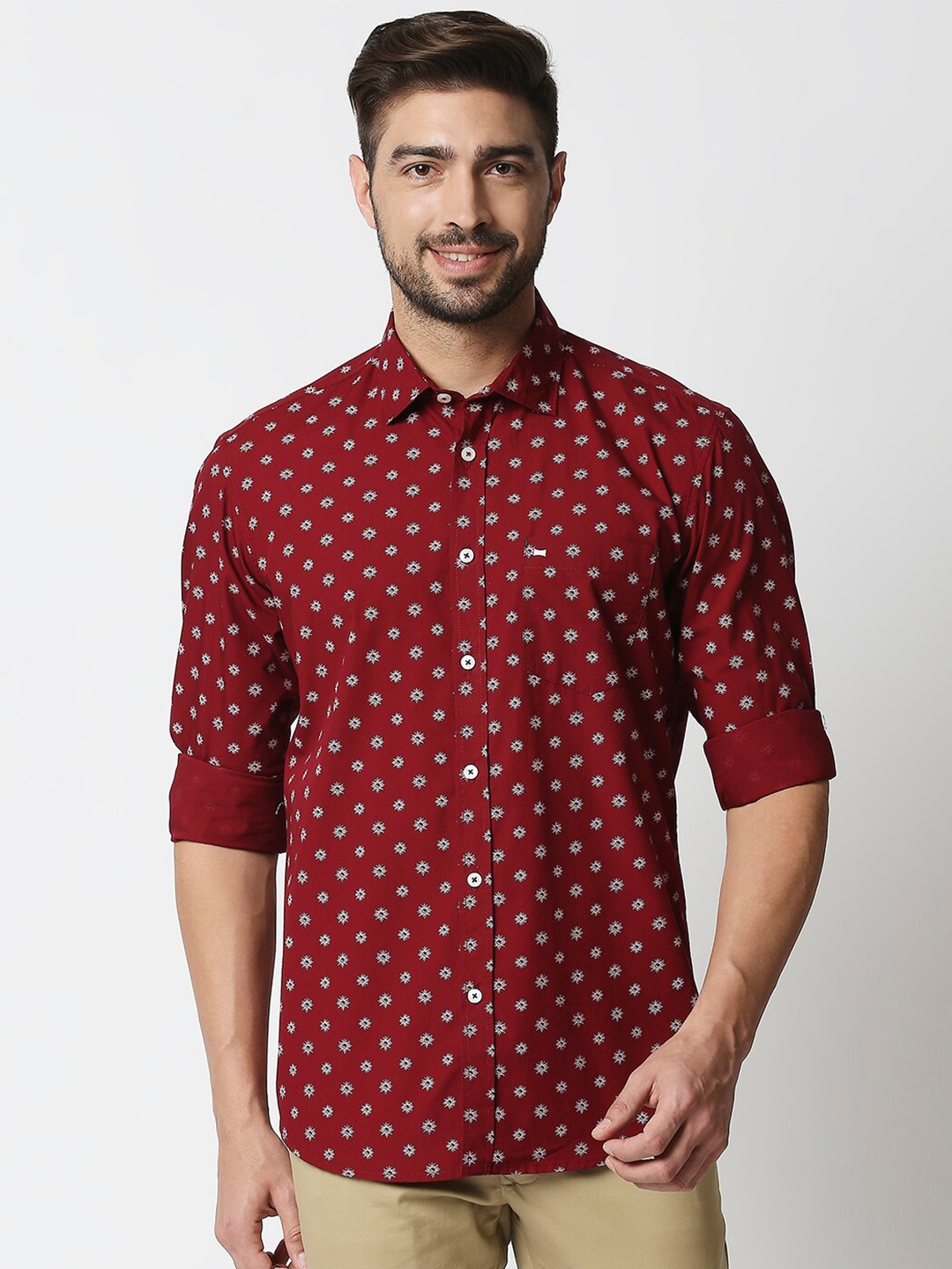 

Basics Men Maroon & Grey Cotton Slim Fit Geometric Print Casual Shirt