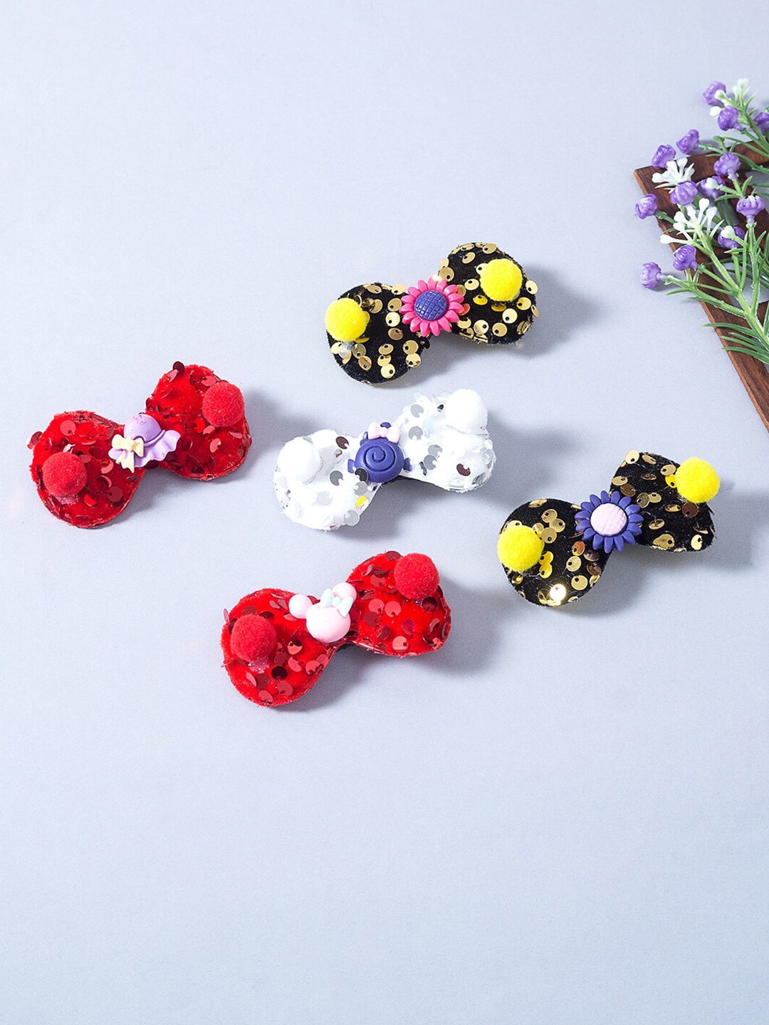 

Golden Peacock Girls Black & Red Set of 5 Bow Shaped Embellished Alligator Hair Clip