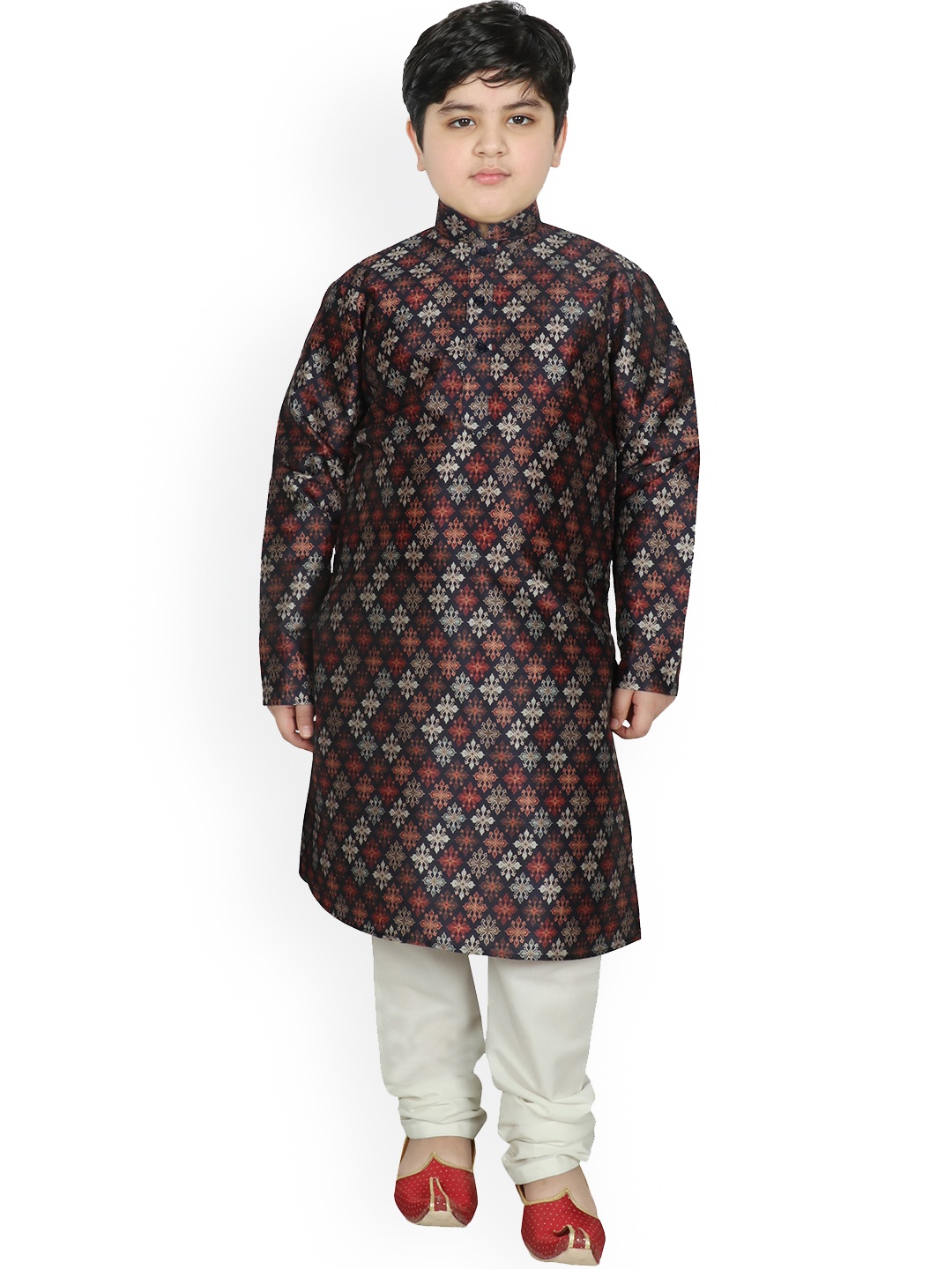 

SG YUVRAJ Boys Navy Blue Floral Raw Silk Kurta with Pyjamas